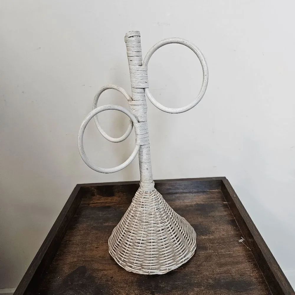 Wicker Woven Countertop Towel Rack Stand Bathroom Accessory White